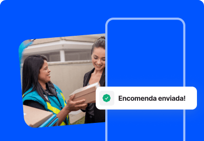 Interface do serviço de entrega da Loggi exibindo uma opção recomendada de envio nacional com coleta. O preço é de R$ 5,59, com previsão de chegada para o dia seguinte. A imagem ao lado mostra uma mulher sorrindo enquanto recebe um pacote de um entregador. O fundo do design é azul vibrante, destacando as informações principais.